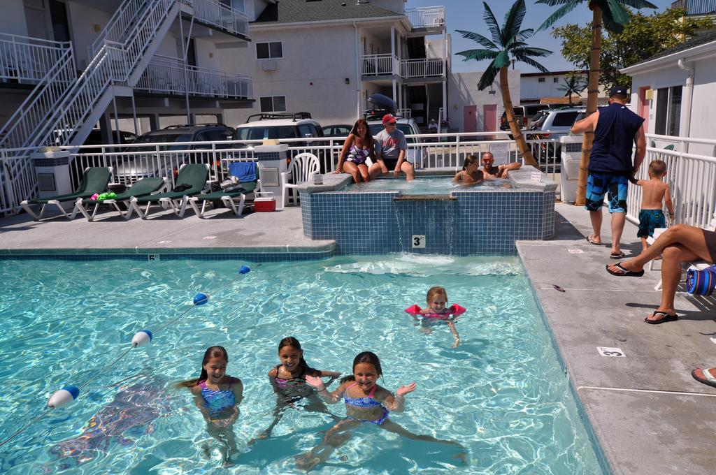 Riviera Resort & Suites Wildwood Rom bilde